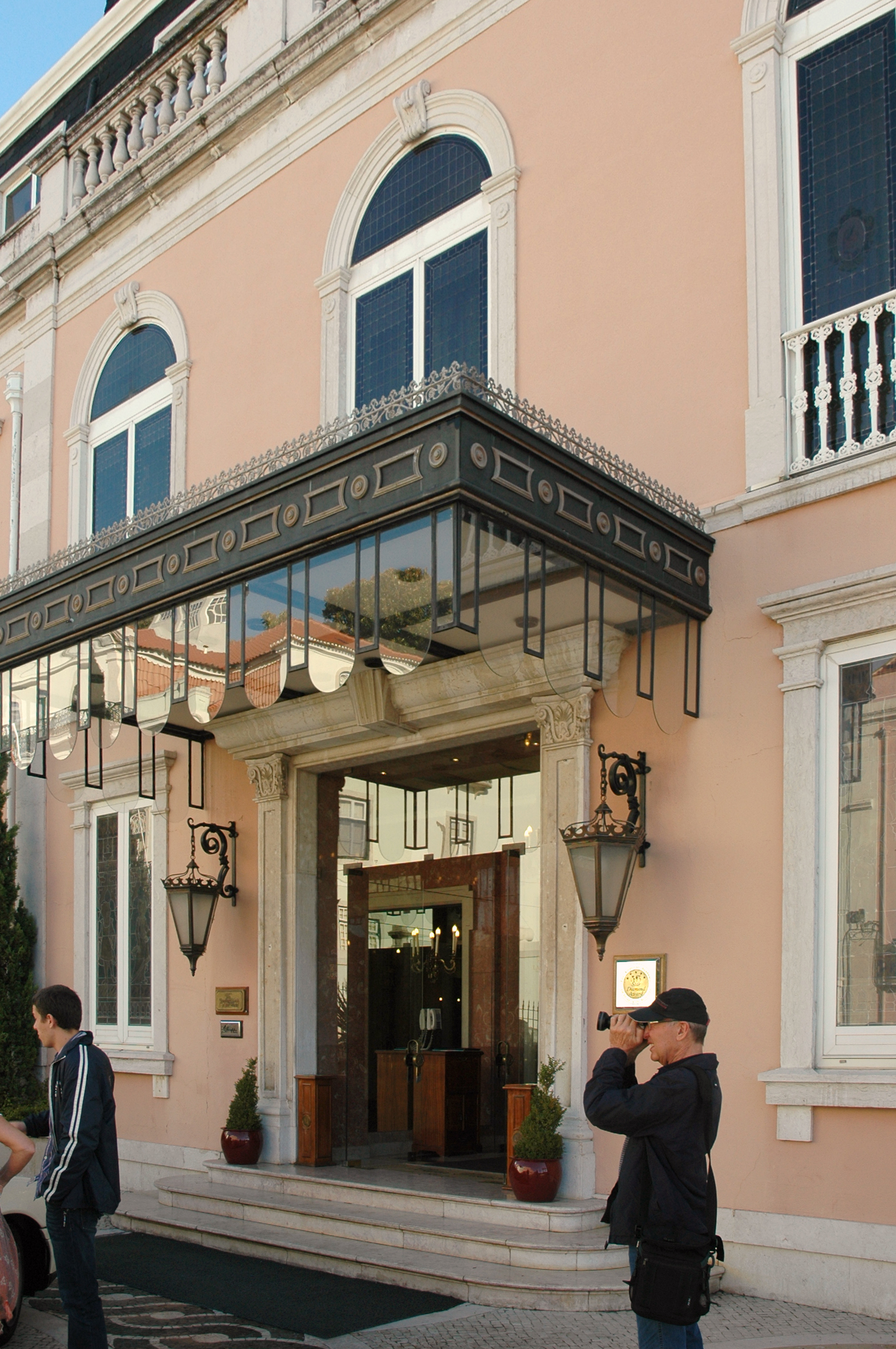 Olissippo Lapa Palace terrace
